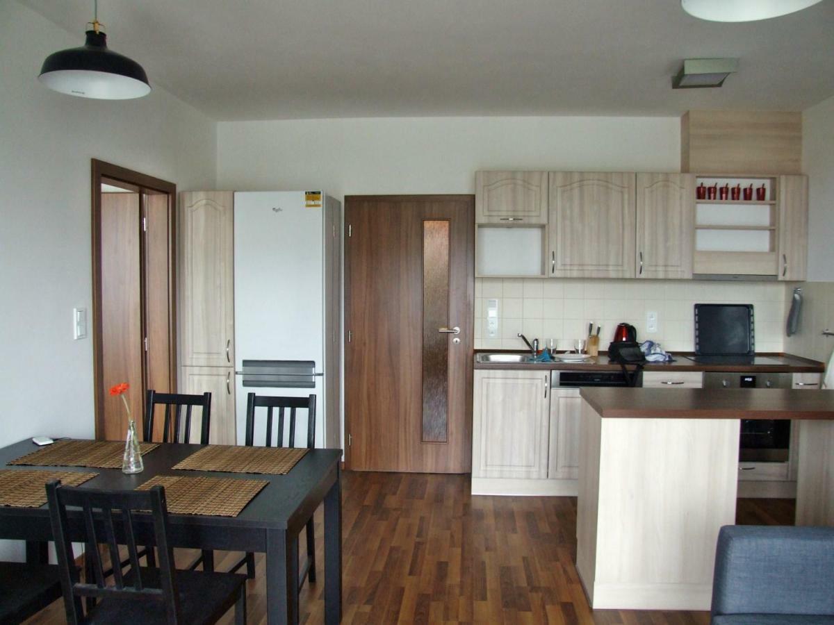 Triangl Apartamento Praga Exterior foto